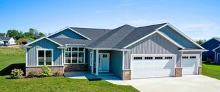 124 Fox TRAIL, Hilbert, WI 54129