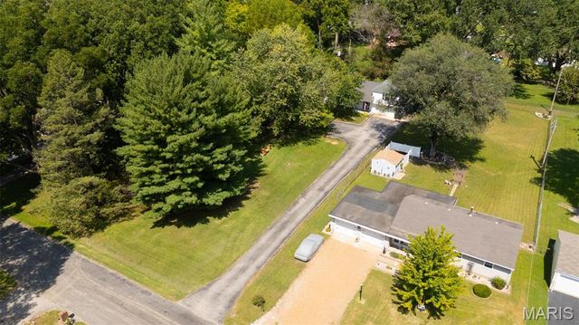 15 Belle Drive, Fairview Heights, IL 62208