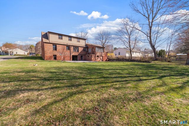 141 Colony Avenue, Trumbull, CT 06611