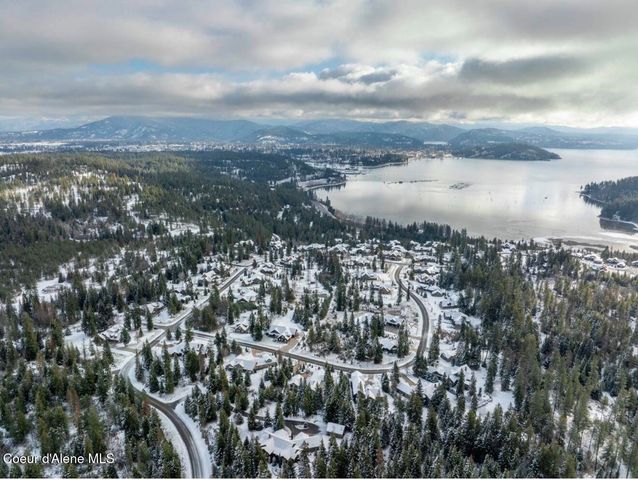 4025 W Cielo View Ct, Coeur D'alene, ID 83814