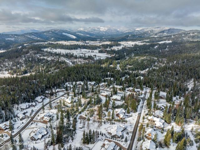 4025 W Cielo View Ct, Coeur D'alene, ID 83814
