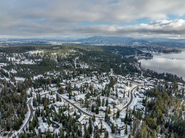 4025 W Cielo View Ct, Coeur D'alene, ID 83814