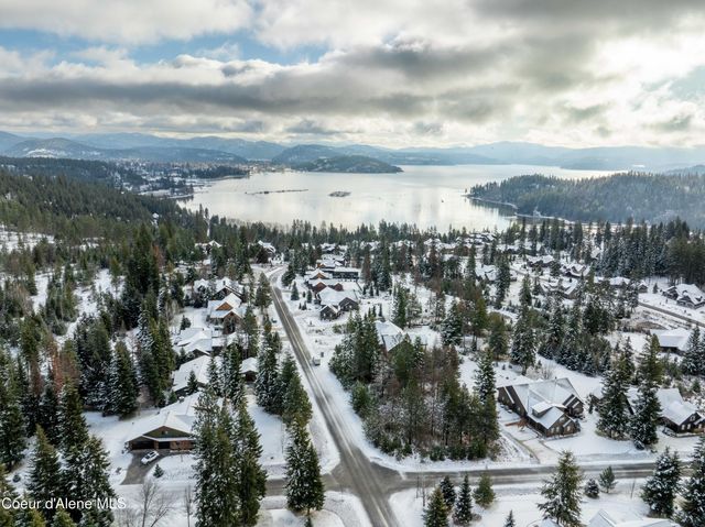 4025 W Cielo View Ct, Coeur D'alene, ID 83814