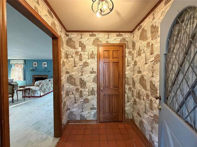 6201 N Barnes Avenue, Oklahoma City, OK 73112