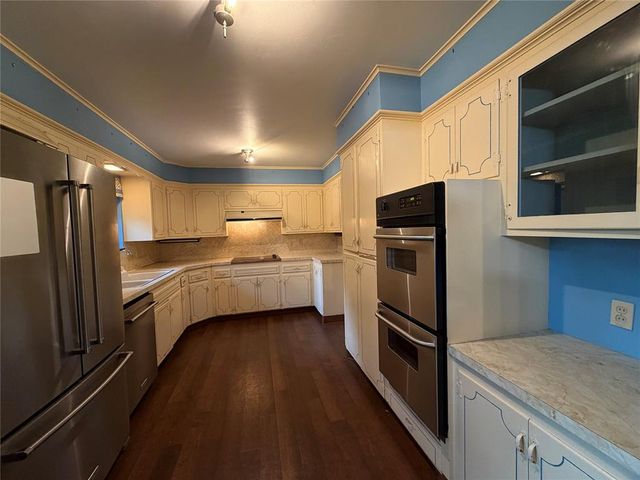6201 N Barnes Avenue, Oklahoma City, OK 73112