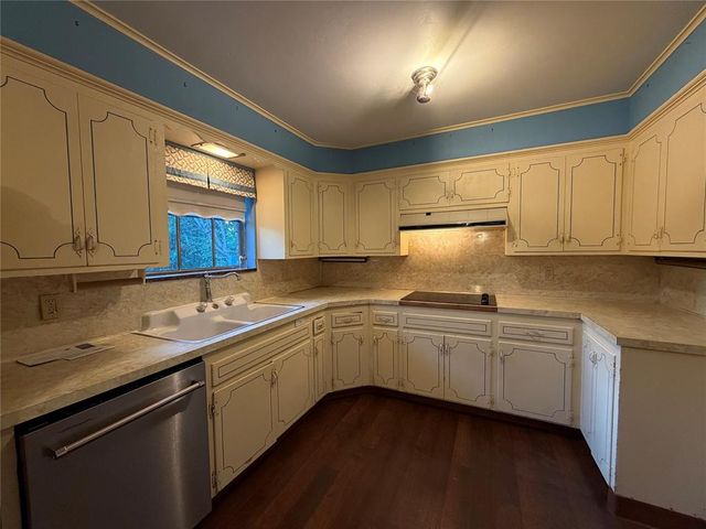 6201 N Barnes Avenue, Oklahoma City, OK 73112