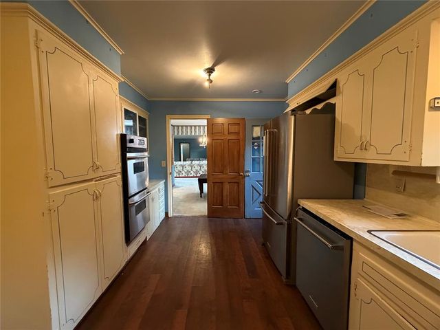 6201 N Barnes Avenue, Oklahoma City, OK 73112