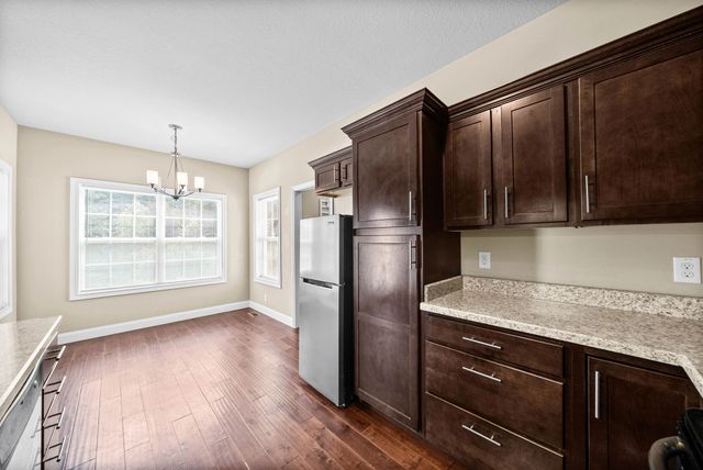 1145 Bagwell Rd, Clarksville, TN 37043