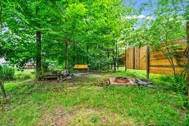 1145 Bagwell Rd, Clarksville, TN 37043