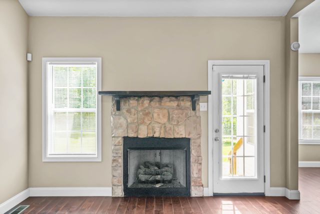 1145 Bagwell Rd, Clarksville, TN 37043