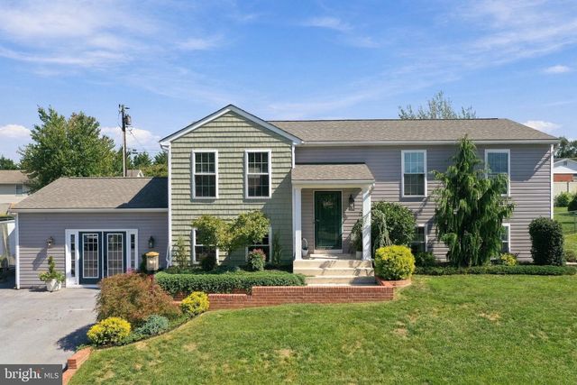 13941 GREEN MOUNTAIN DR, Maugansville, MD 21767