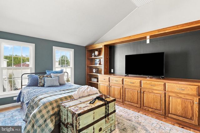 13941 GREEN MOUNTAIN DR, Maugansville, MD 21767