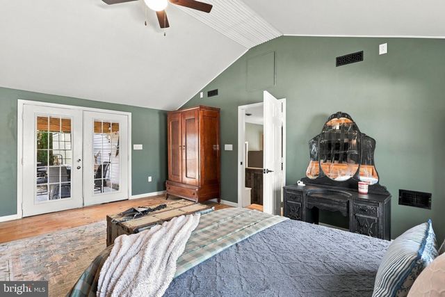 13941 GREEN MOUNTAIN DR, Maugansville, MD 21767
