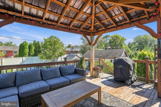 13941 GREEN MOUNTAIN DR, Maugansville, MD 21767