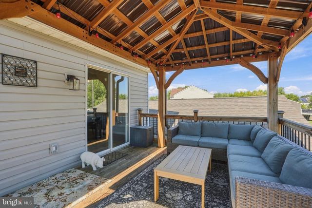 13941 GREEN MOUNTAIN DR, Maugansville, MD 21767