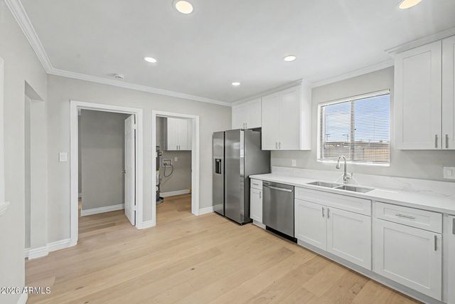 2812 N 32ND Place, Phoenix, AZ 85008