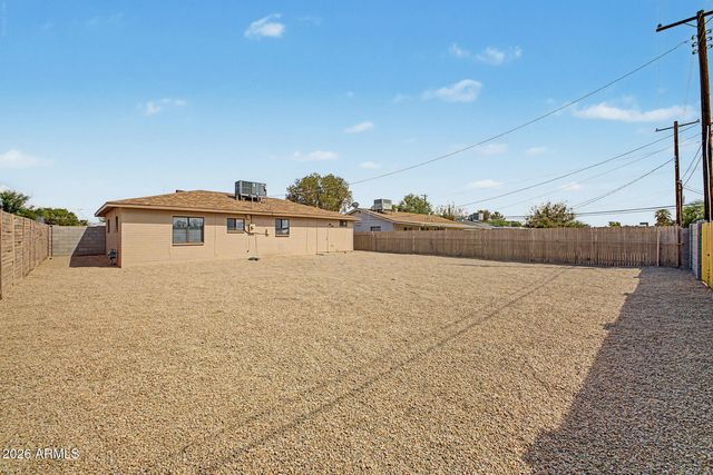 2812 N 32ND Place, Phoenix, AZ 85008