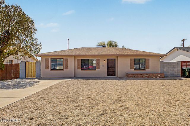 2812 N 32ND Place, Phoenix, AZ 85008
