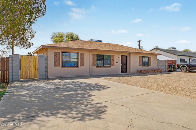 2812 N 32ND Place, Phoenix, AZ 85008