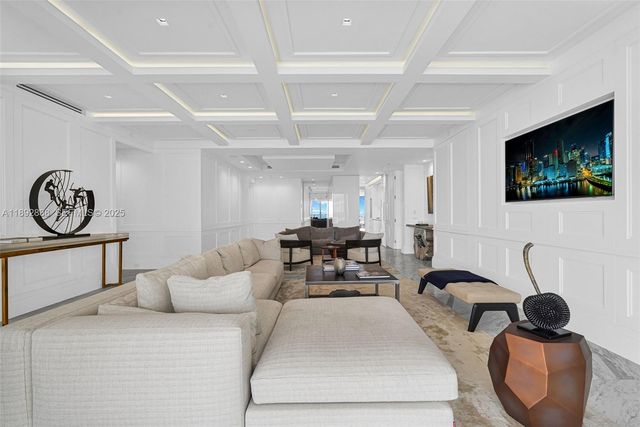 9701 Collins Avenue 2104S, Bal Harbour, FL 33154