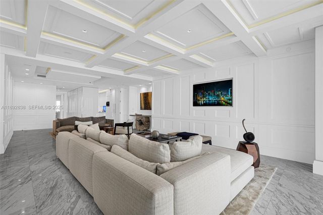9701 Collins Avenue 2104S, Bal Harbour, FL 33154
