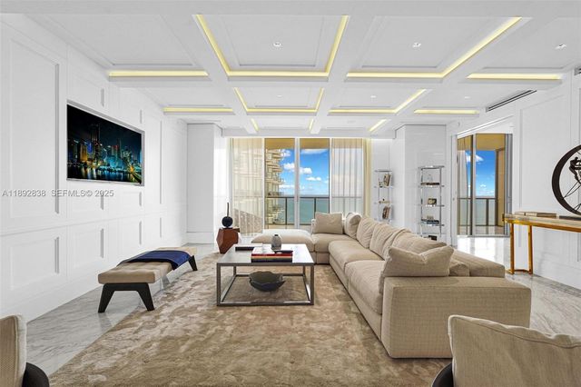 9701 Collins Avenue 2104S, Bal Harbour, FL 33154