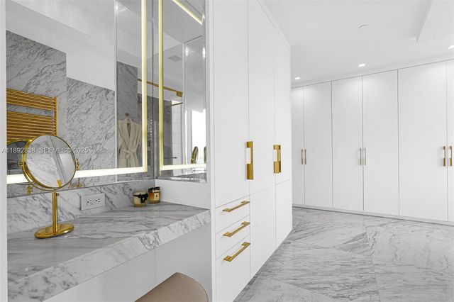 9701 Collins Avenue 2104S, Bal Harbour, FL 33154