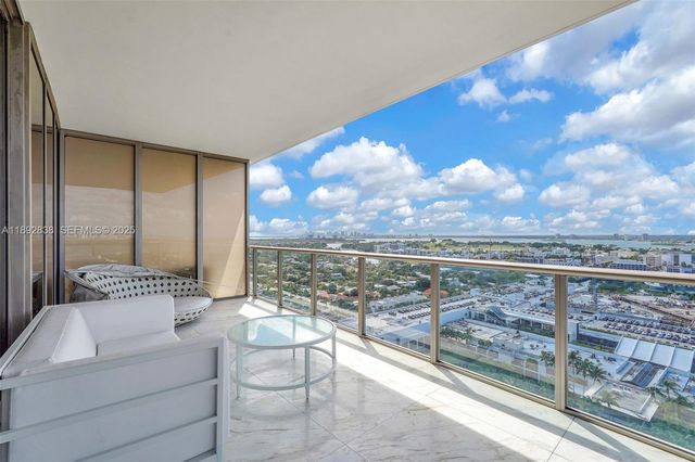 9701 Collins Avenue 2104S, Bal Harbour, FL 33154