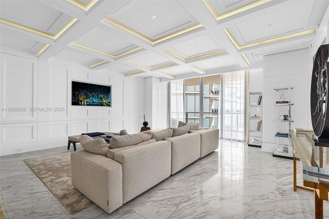 9701 Collins Avenue 2104S, Bal Harbour, FL 33154