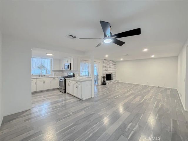 42351 52nd West, Lancaster, CA 93536