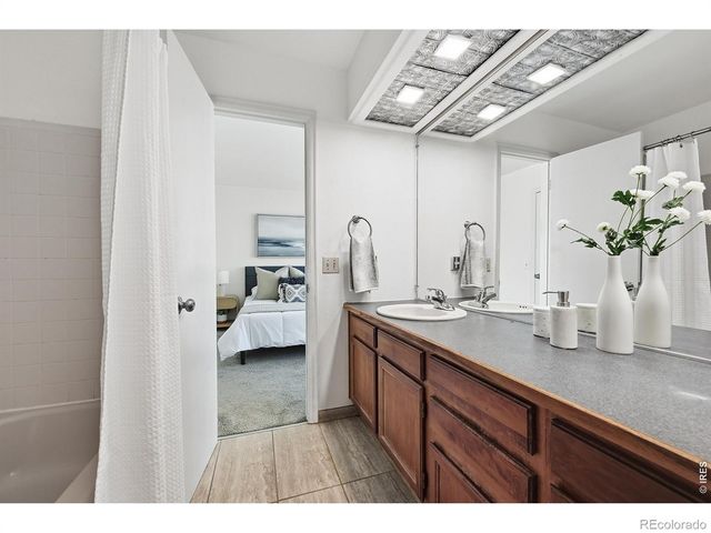 611 W Sandbar Circle, Louisville, CO 80027