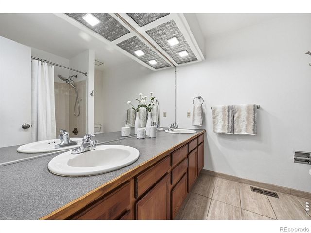 611 W Sandbar Circle, Louisville, CO 80027