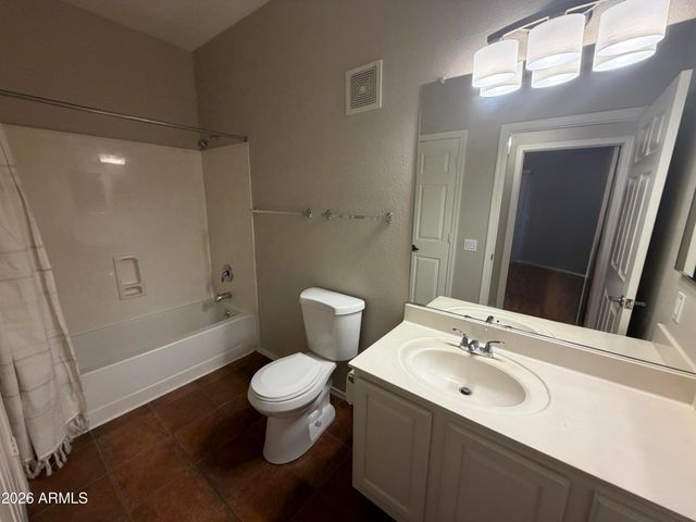 420 W 1st Street 221, Tempe, AZ 85281