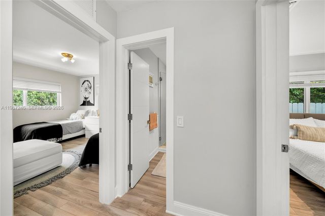736 W 51 Street, Miami Beach, FL 33140