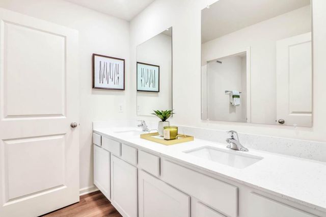 672 Heartland DRIVE, Burlington, WI 53105
