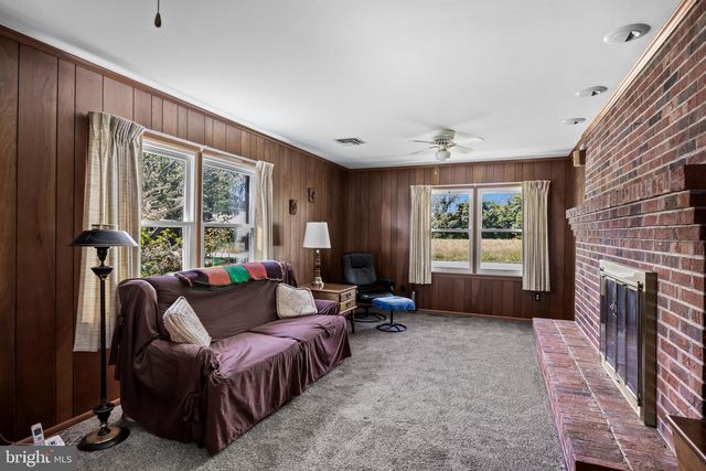 44 SUPAWNA RD, Pennsville, NJ 08070