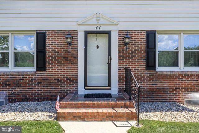 44 SUPAWNA RD, Pennsville, NJ 08070
