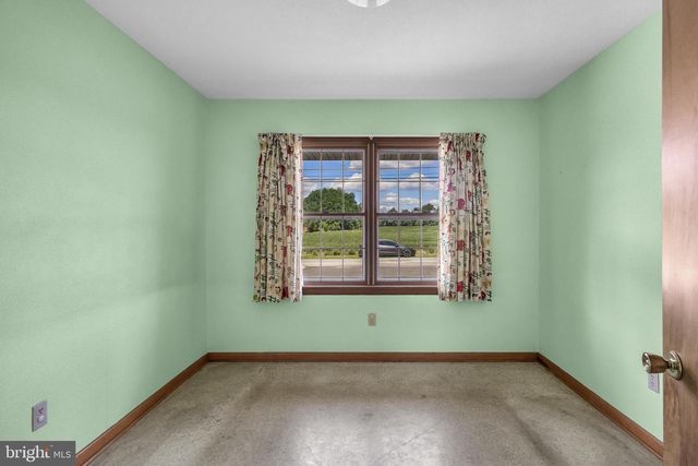 44 SUPAWNA RD, Pennsville, NJ 08070