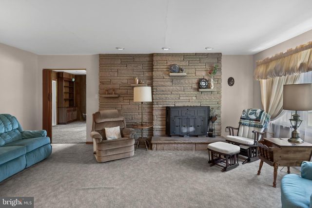 44 SUPAWNA RD, Pennsville, NJ 08070