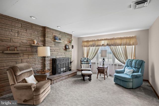 44 SUPAWNA RD, Pennsville, NJ 08070