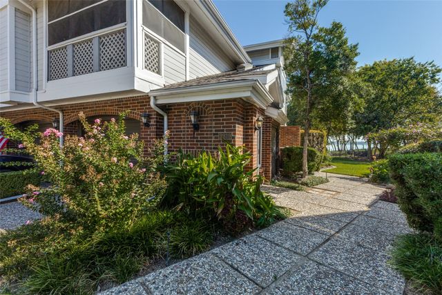 9939 Waterfront Trail, Rowlett, TX 75087