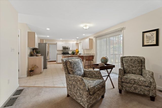 22 Fiske Rd, Ashland, MA 01721