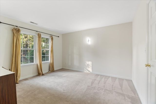 22 Fiske Rd, Ashland, MA 01721