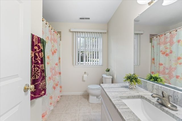 22 Fiske Rd, Ashland, MA 01721