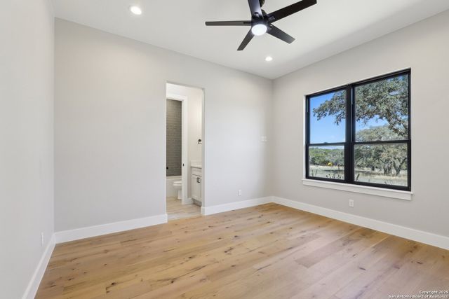 40 Greco BND, Boerne, TX 78006