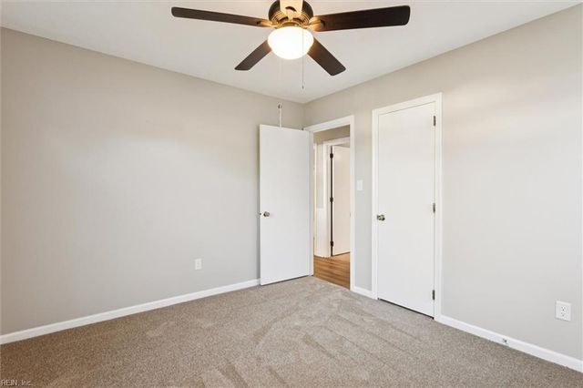 21 Sandy Lake DR, Hampton, VA 23666