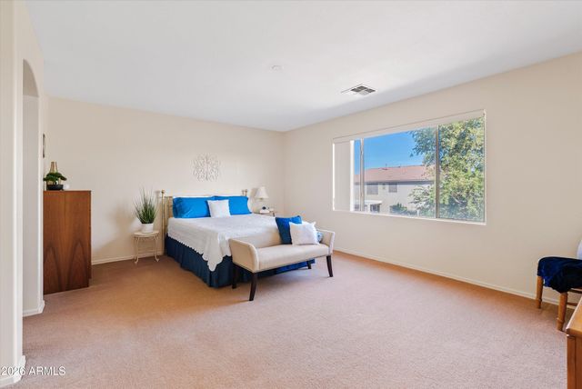 1146 E WINCHESTER Place, Chandler, AZ 85286