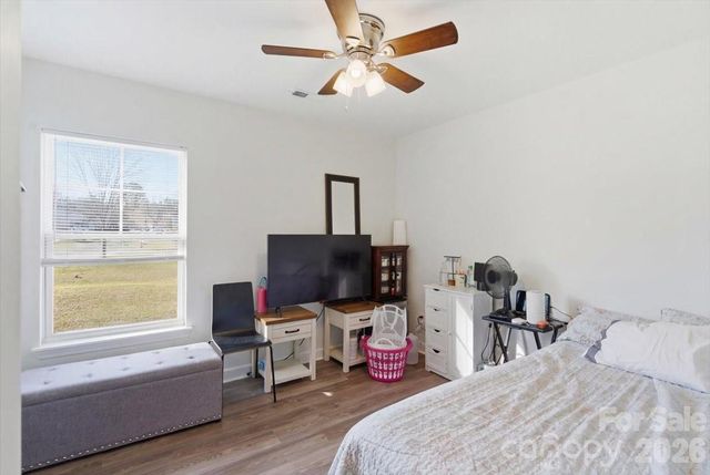 2047 Sonoma Valley Drive, Charlotte, NC 28214