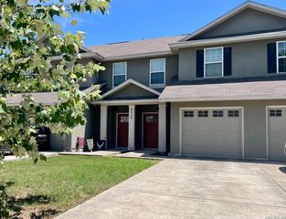 6310 Melanzane Ave # 3, San Antonio, TX 78233