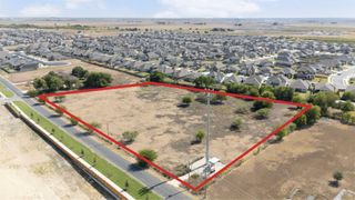 828 County Road 132, Hutto, TX 78634